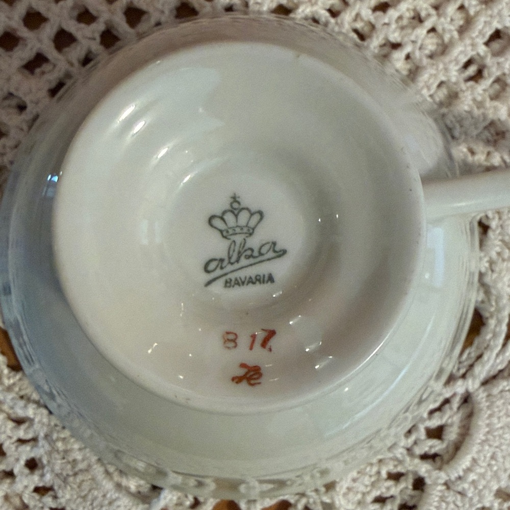 Alka Bavarian Porcelain 3 piece Teacup and Saucer Set with Dessert Plate - Picture 8 of 12